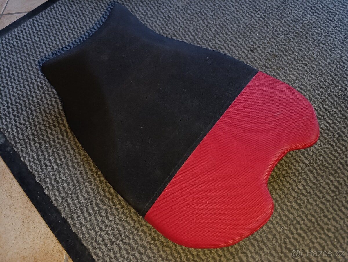 Panigale v4s sedačka