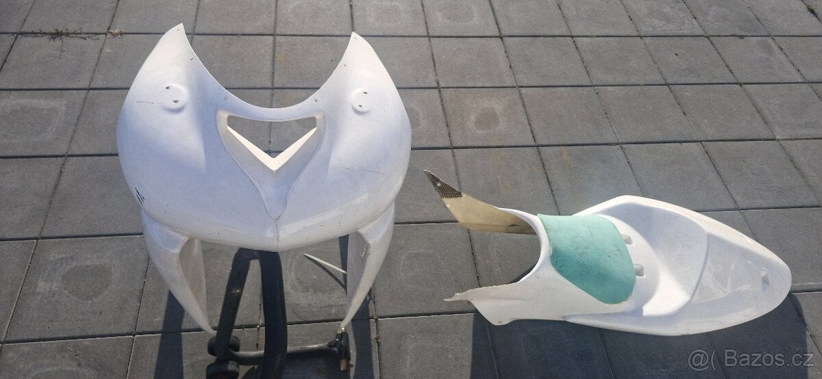 Kawasaki zx6r  05-06 kapoty racing