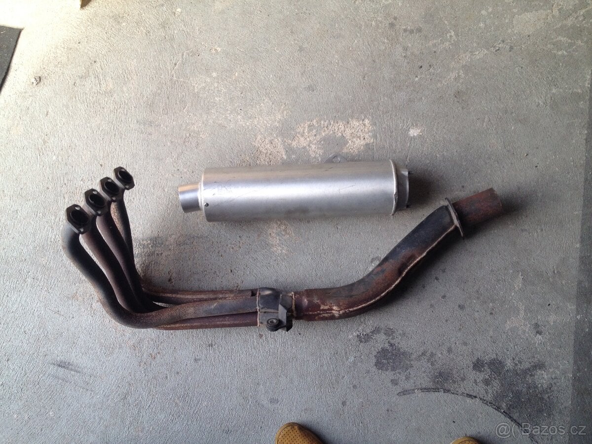 Kawasaki Ninja 600-výfuk