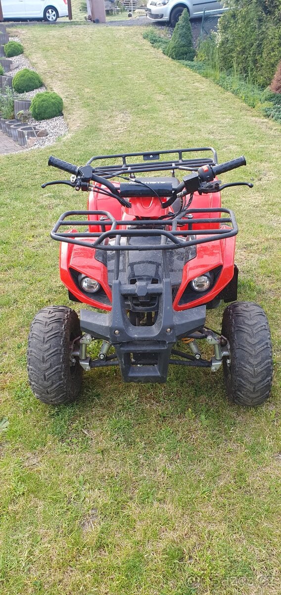 Dětskou čtyřkolku