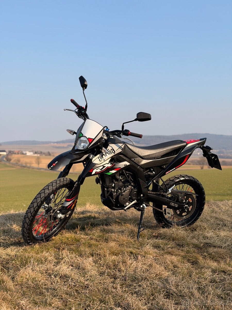 Aprilia RX 125 (2021) – 1. majitel, servisovaná, 7 361 km