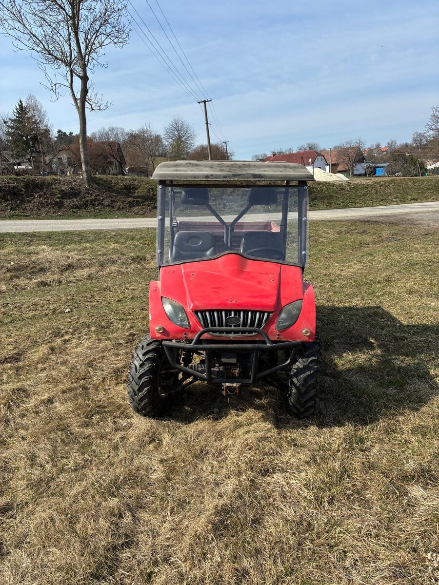 UTV 4x4 čtyřkolka