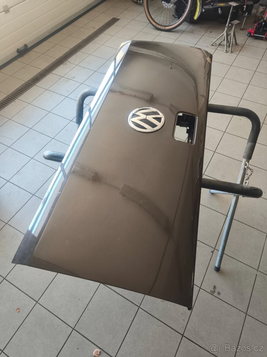 Zadní víko Volkswagen Amarok 2018 2H5829104f