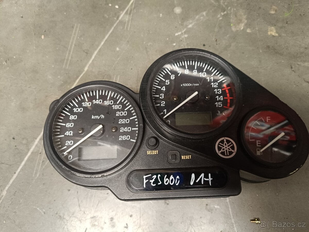 Budíky Yamaha FZS 600 Fazer