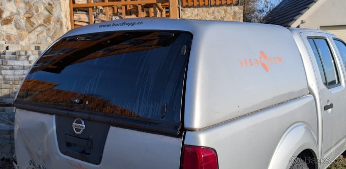 Hardtop na Nissan Navara Double-Cab 2.5 DCI 4WD