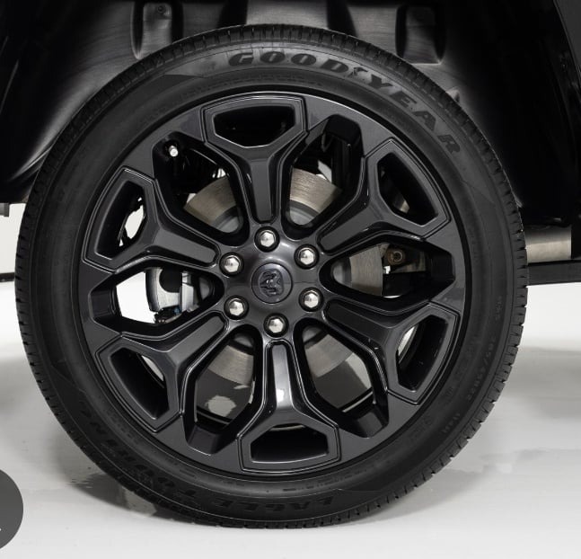 Komplet original kola RAM 1500 DT 22"