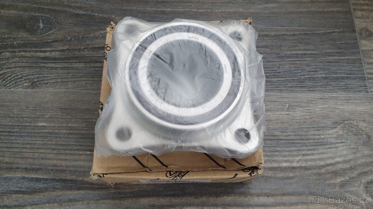 Land Cruiser 200, Tundra, Sequoia - přední lozisko