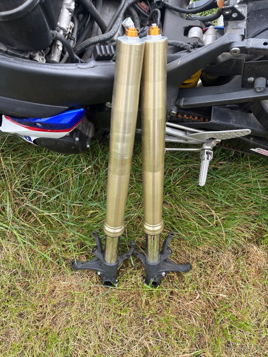 Vidlice na Yamaha R1 04-06 Rn12