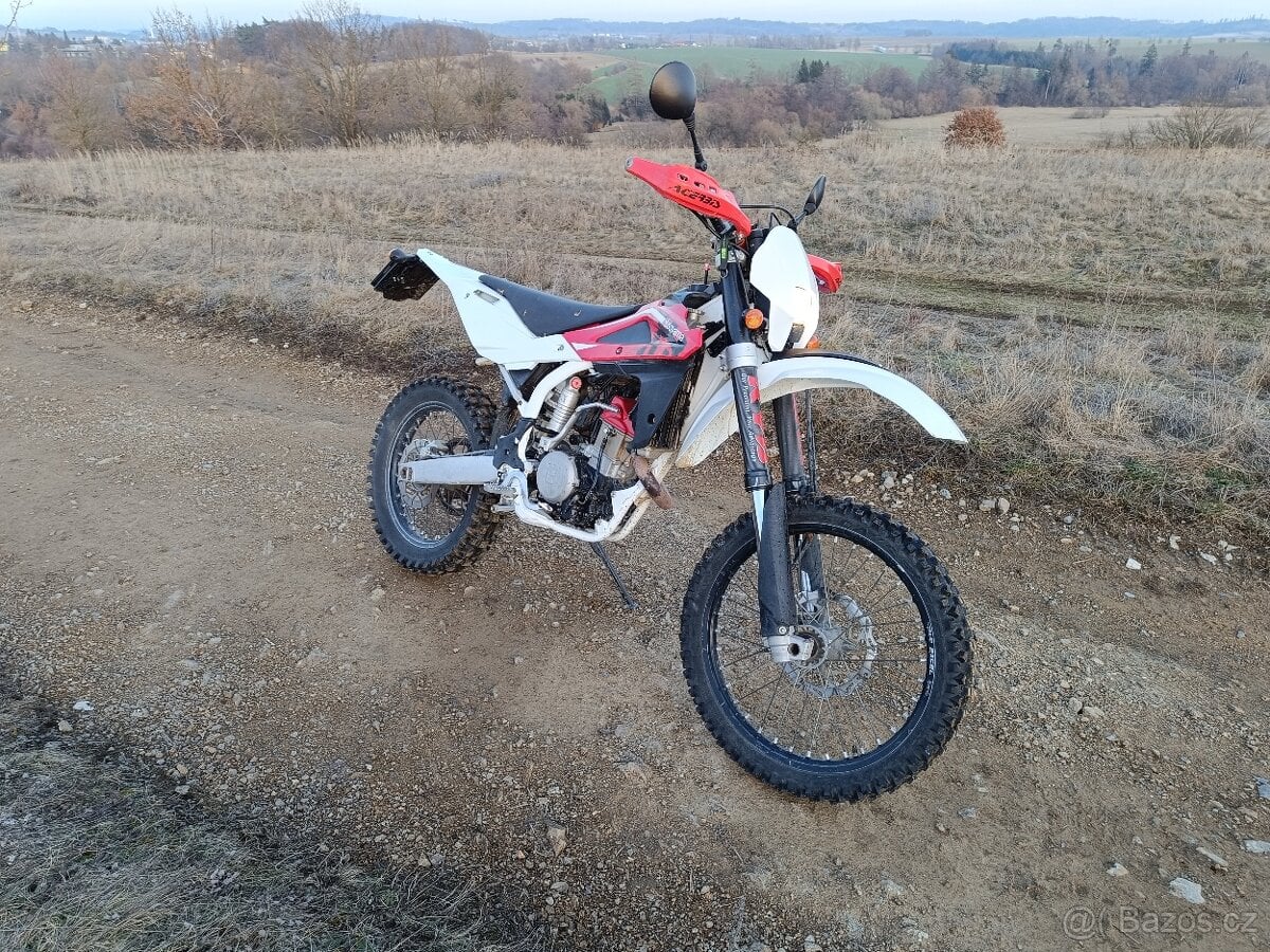 Husqvarna TE 250 2010