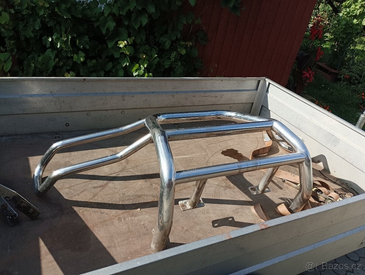 Nerezový ochranný ram