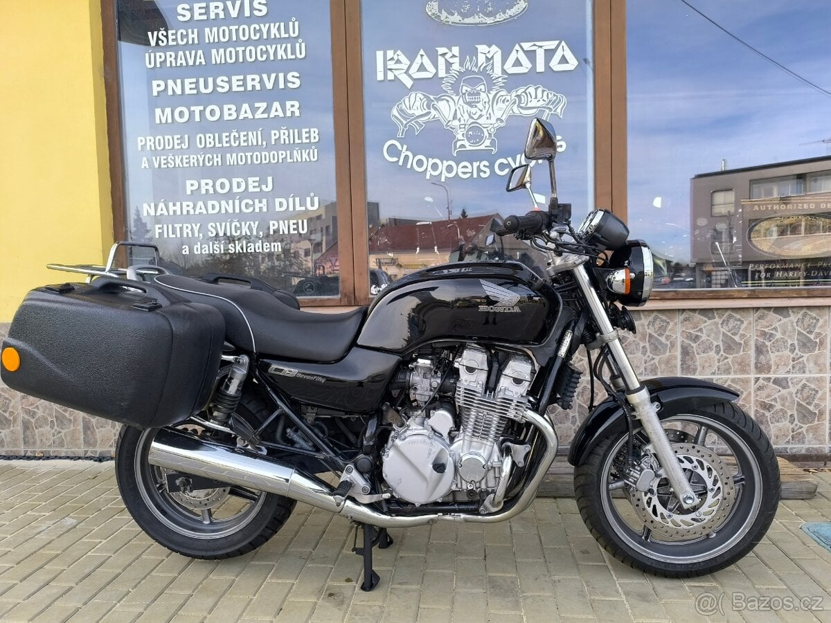 Honda CB 750 Seven Fifty