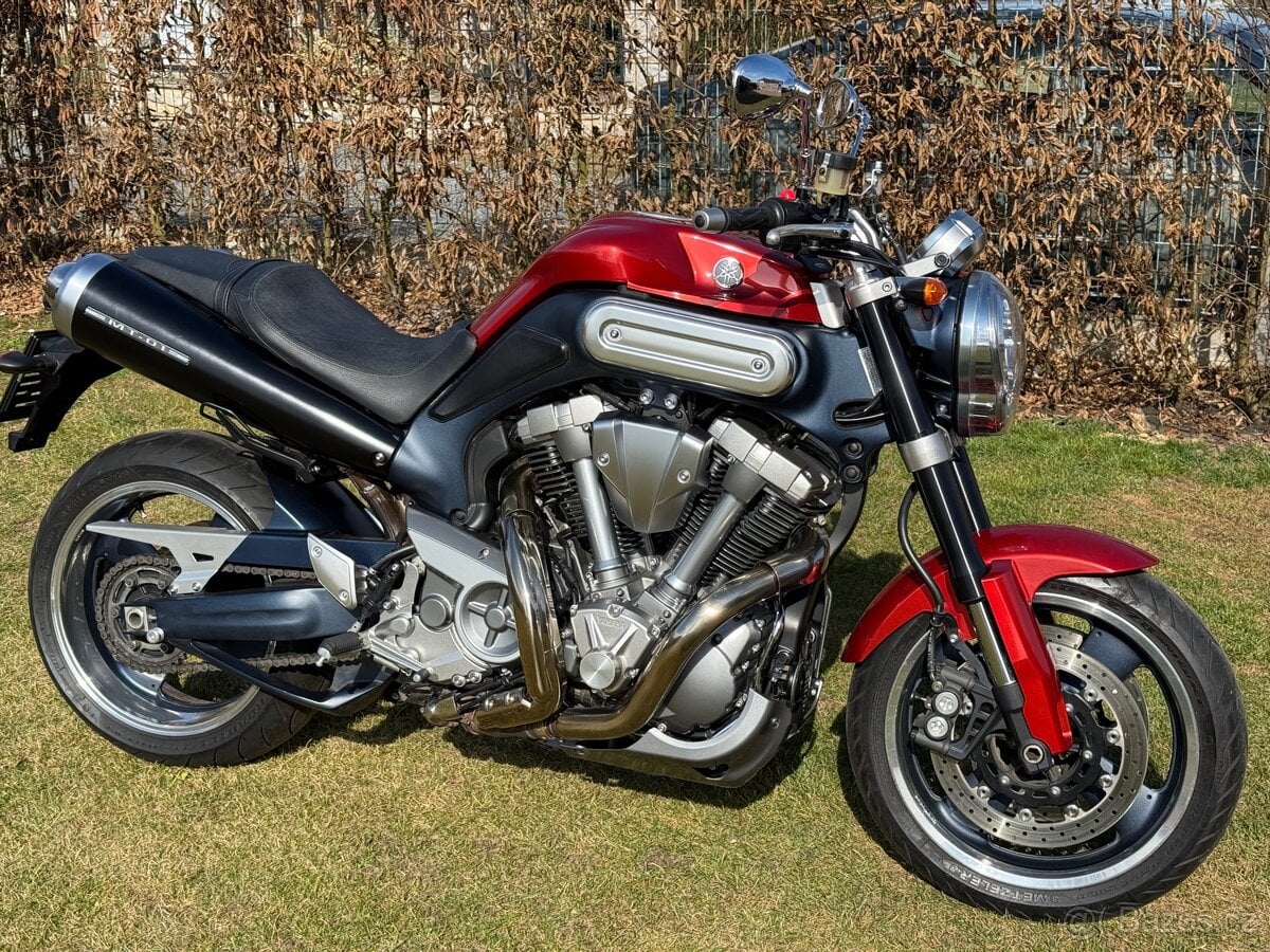 Yamaha mt01 pouze 8 tis. km