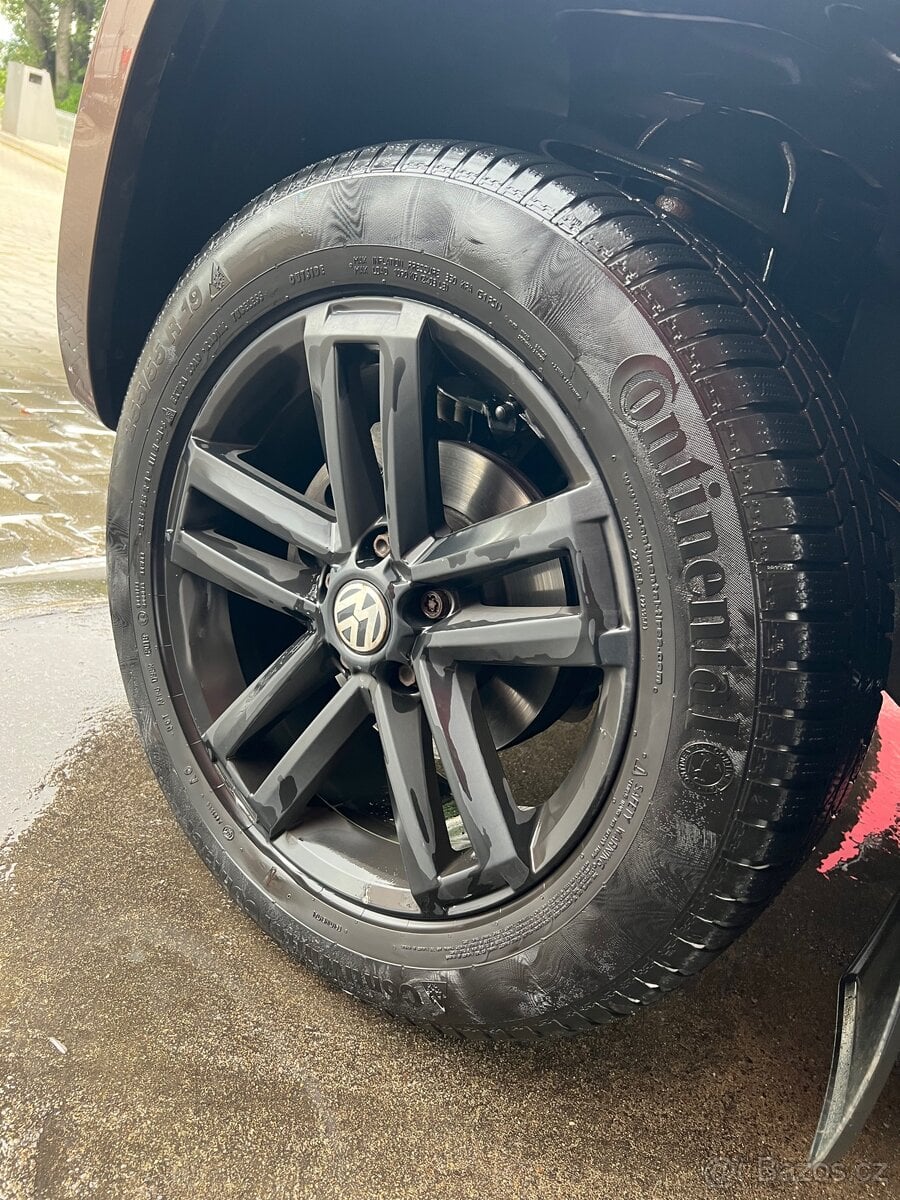 Sada kol Amarok r19 255/55