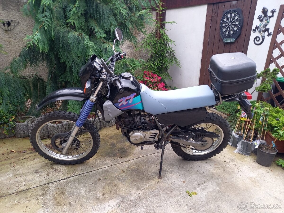 Yamaha XT 350