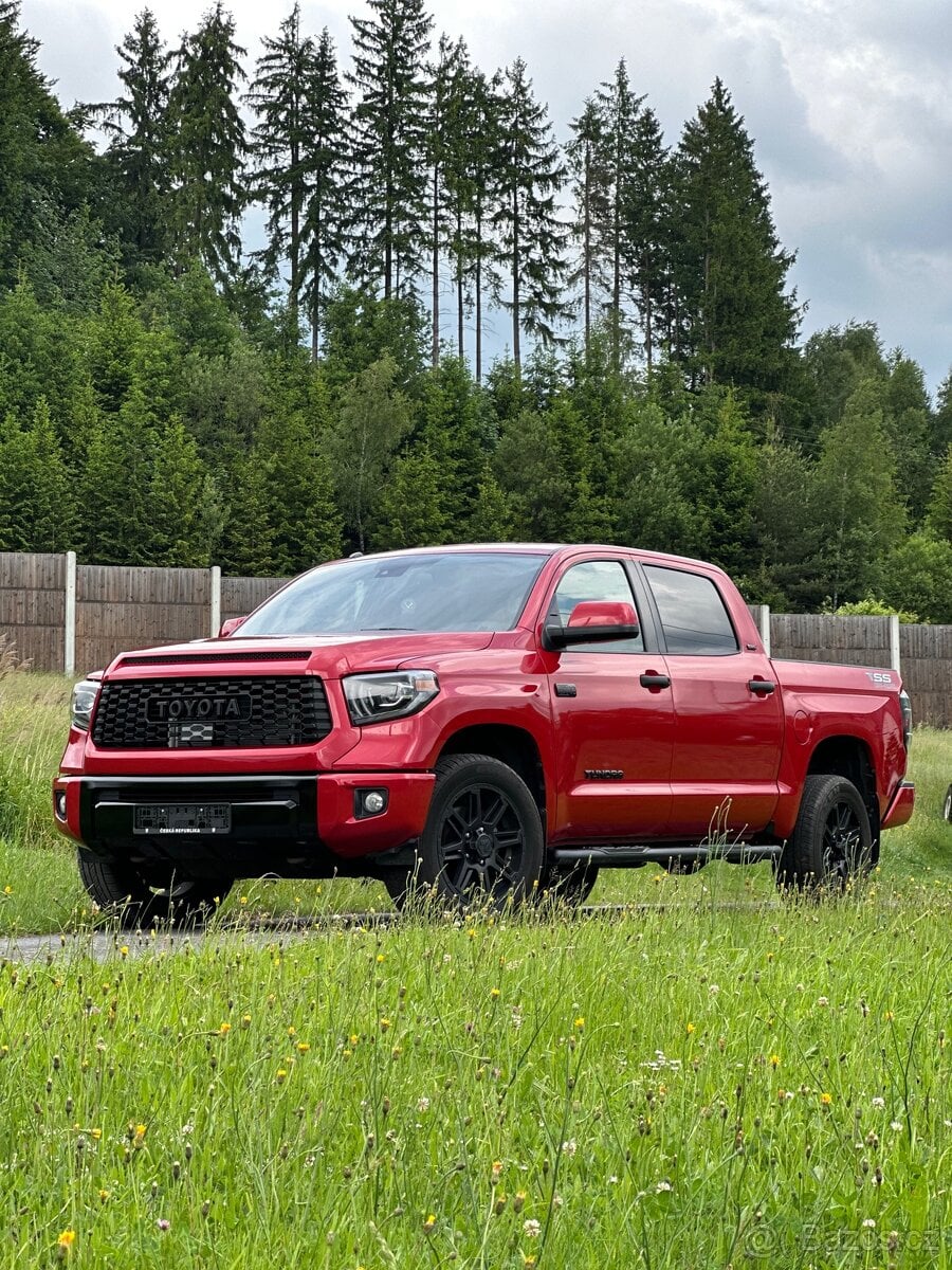 Toyota Tundra 5.7 V8 LPG