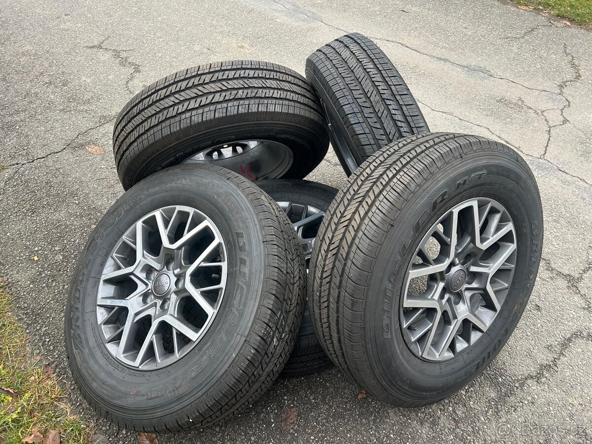 Alukola Jeep Wrangler nová 255/70 r18 sada 5ks