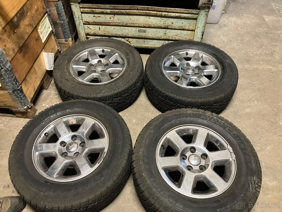 Kola chrom jeep commander