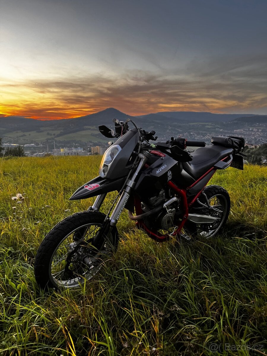 Motárd Blata 125 BXM 11kw