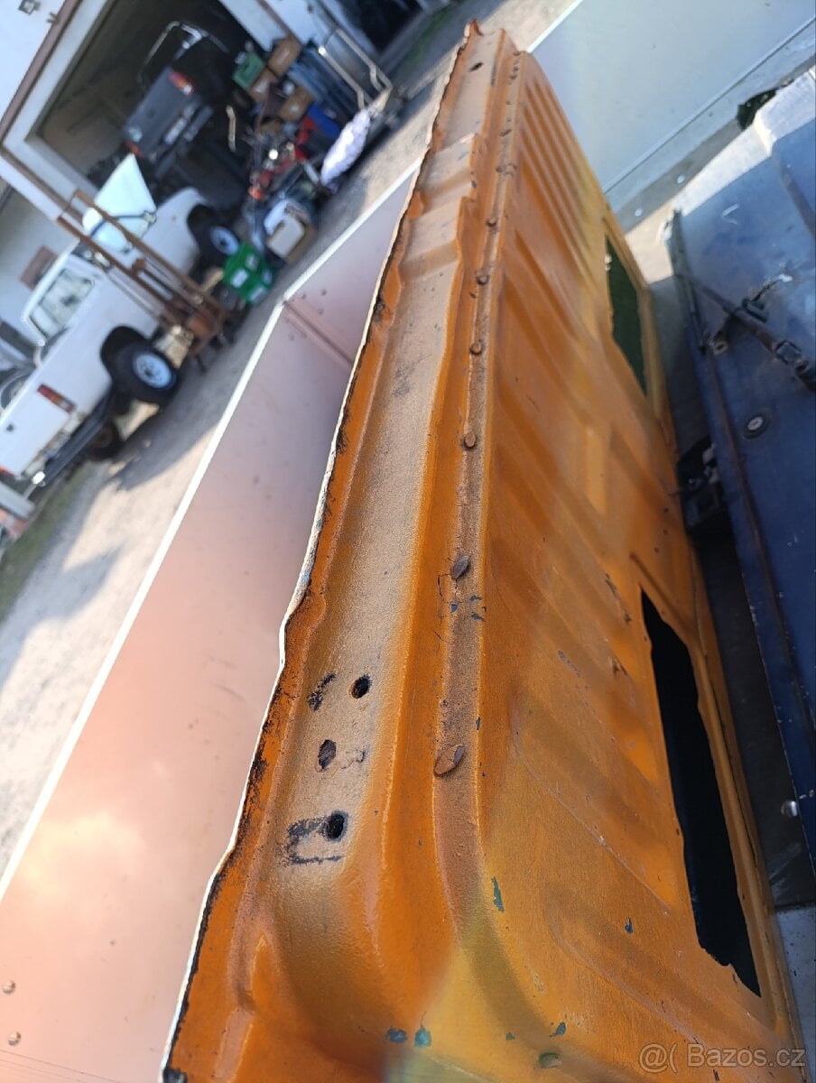 Vyklápěcí dveře Patrol 160 260 španel