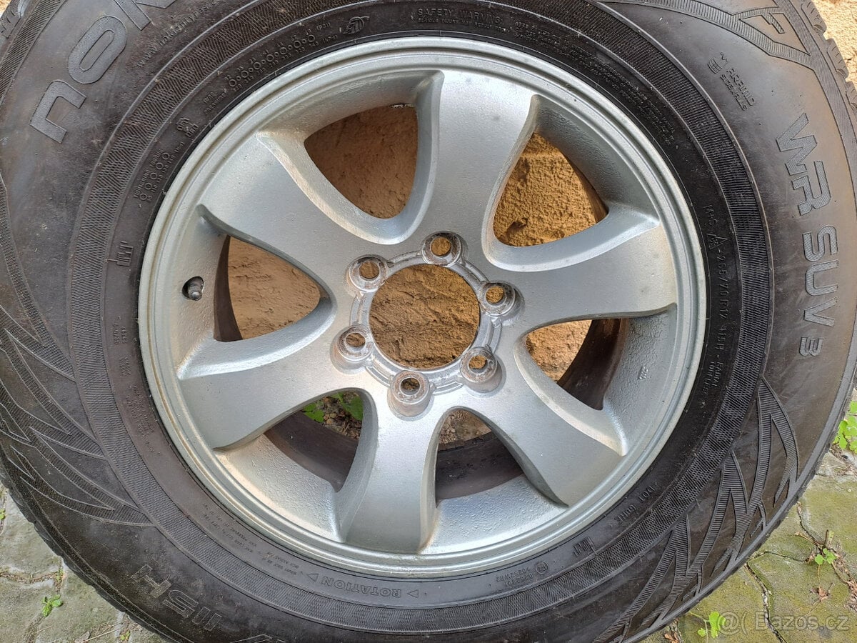 P: Alu disky + pneu 265/70 17 LC 120 FJcruiser