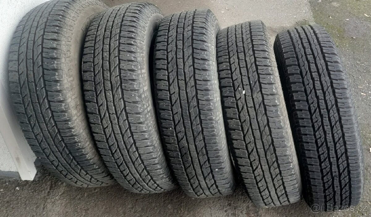 Prodám pneumatiky Nový Suzuki Jimny