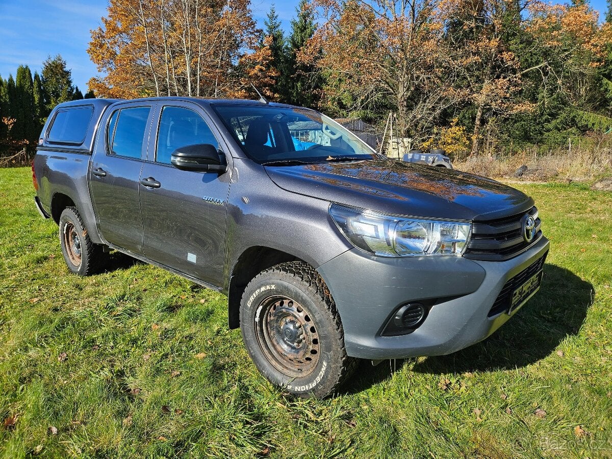 Prodám Toyotu Hilux r.v.2018