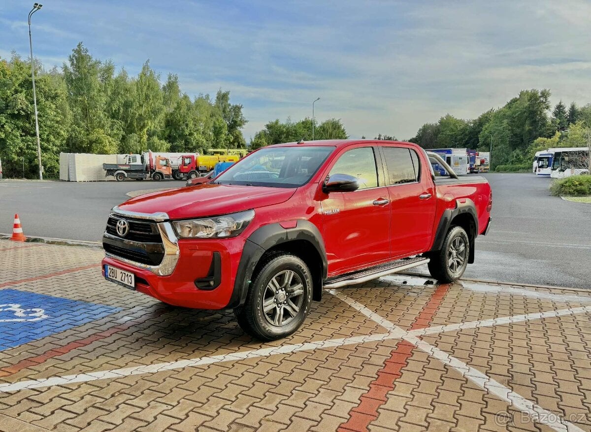 Toyota Hilux 2.4 D-4D (110 kW), 2021, 4×4,1. majitel, Diesel