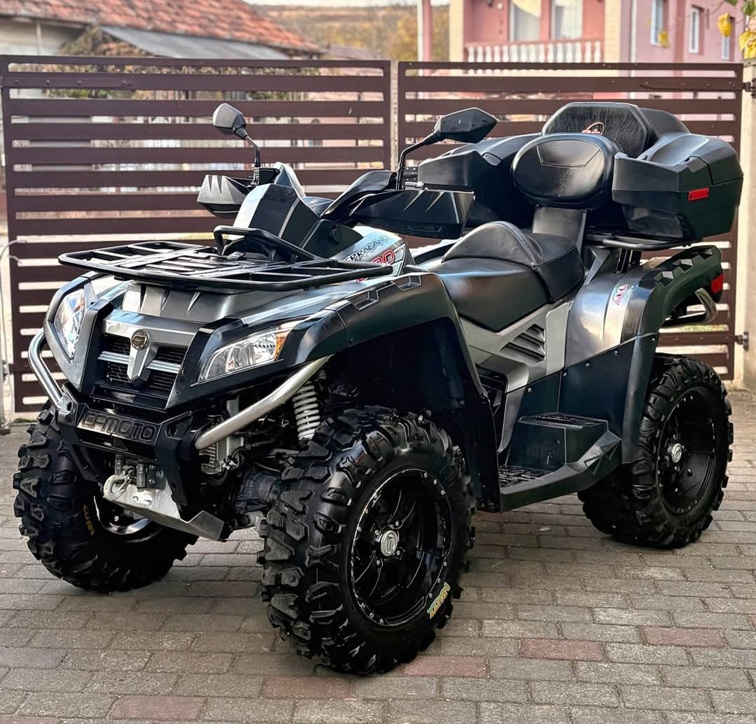 Čtyřkolka Cfmoto Terralander 800 4x4