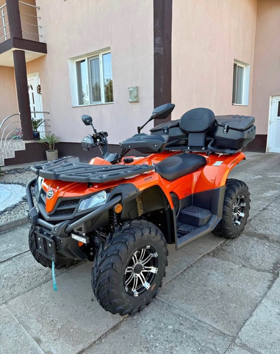 Čtyřkolku CF Moto 450L