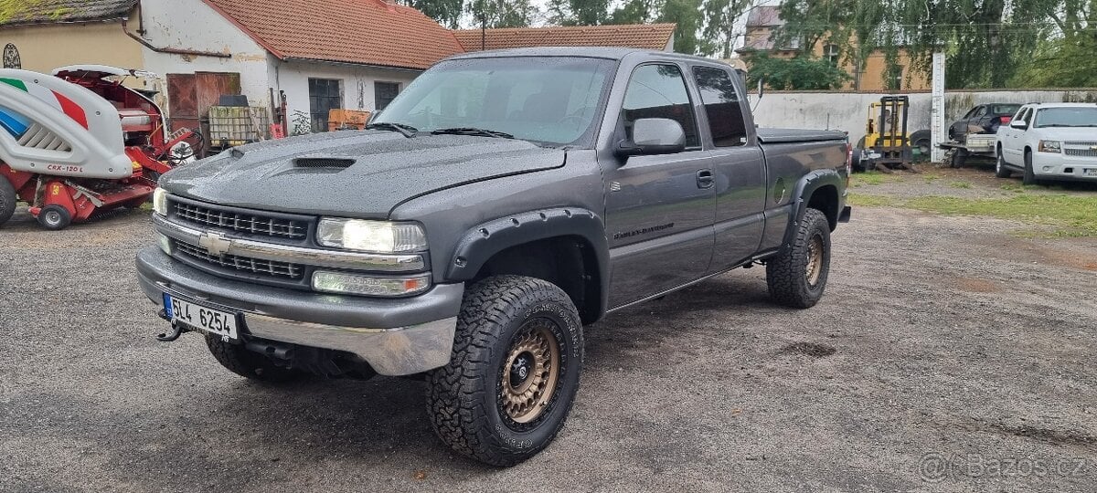 Chevrolet Silverado 4.7 V8 4x4