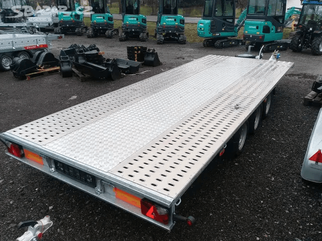 Autopřepravník - plato - 3500 kg
