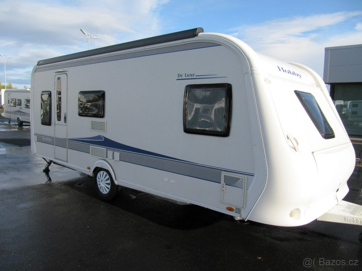 Prodám karavan Hobby 560 kmfe,r.v.2010 + mover,klima,markýza