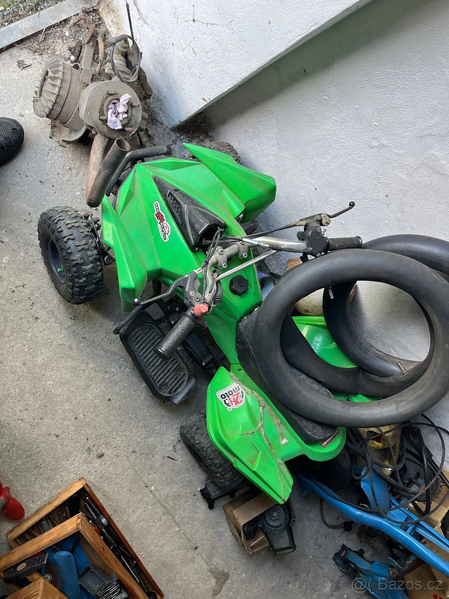 Čtyřkolka, motorka, mini Stadion