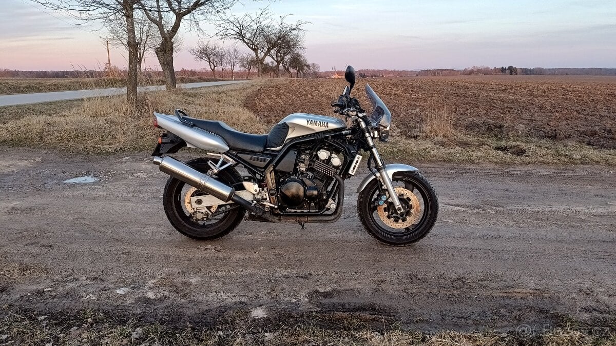 Yamaha fzs 600 Fazer