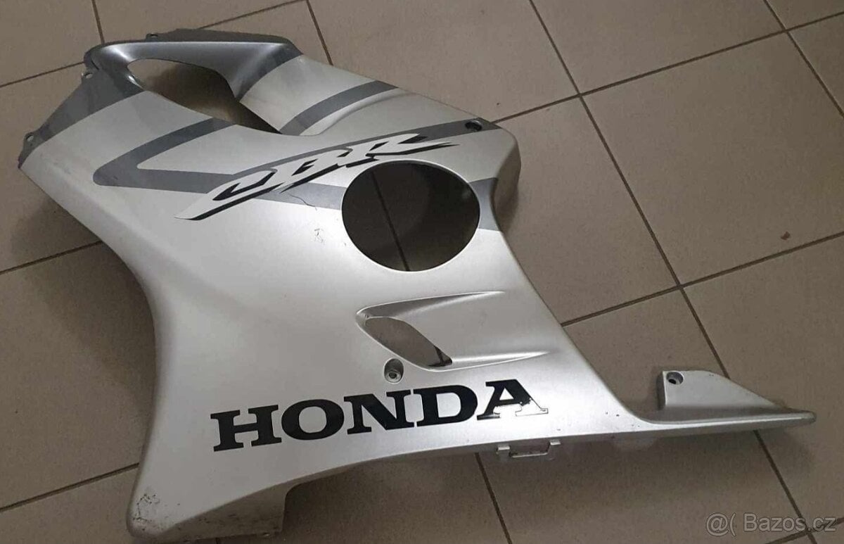 Kapoty, blatník, plexi, zrcátka na HONDA CBR 600f, r. 2005