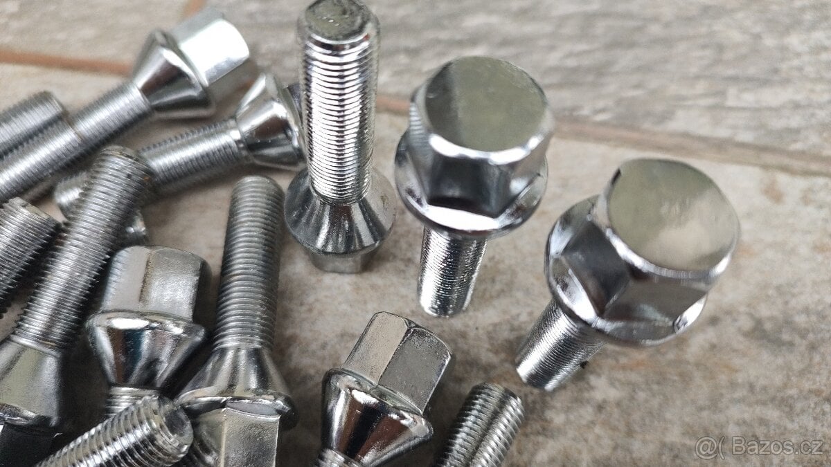 šrouby kol M12x1,5