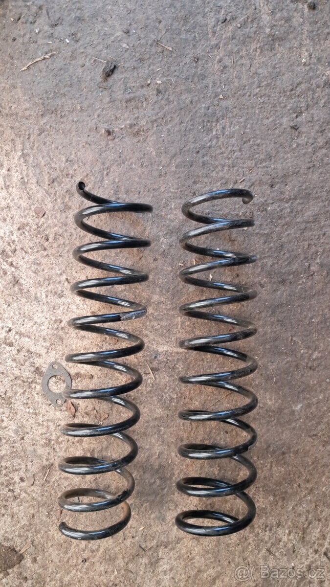 Prodám pruziny na Volvo V40