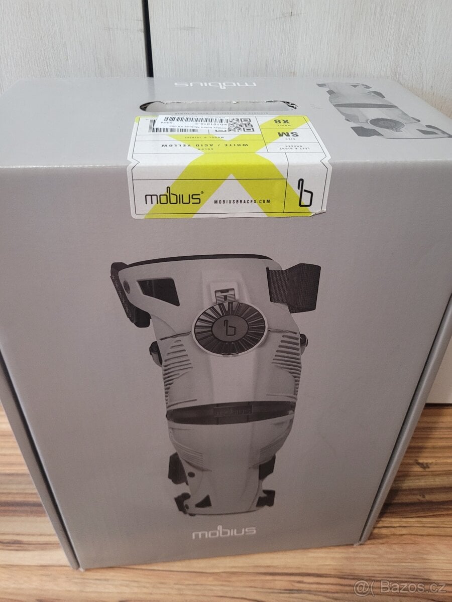 Kolenné ortézy MOBIUS X8 veľkosť S/M ako nové