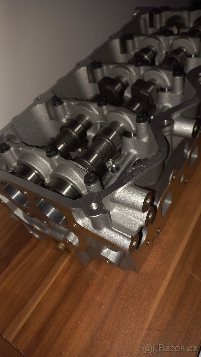 Nissan navara,patfinder Hlava motoru YD25-R51