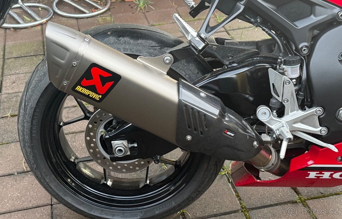 Akrapovic výfuk Honda Cbr 1000rr