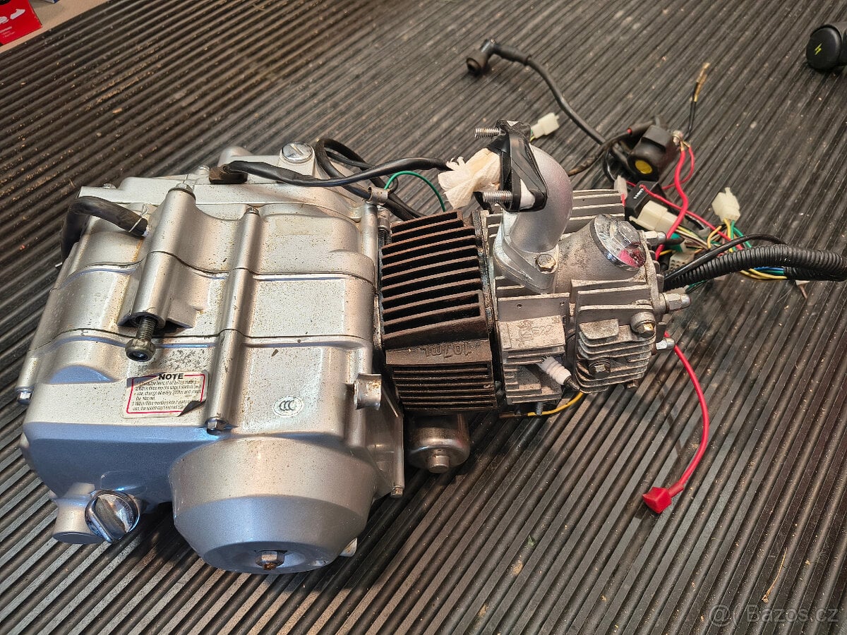 Motor na čtyřkolku 110 cm 1R