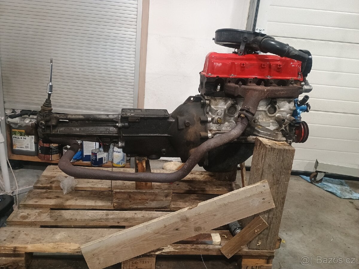 Prodám - vyměním 2x motor 1.6 A 1.8 ohc pinto + převodovka