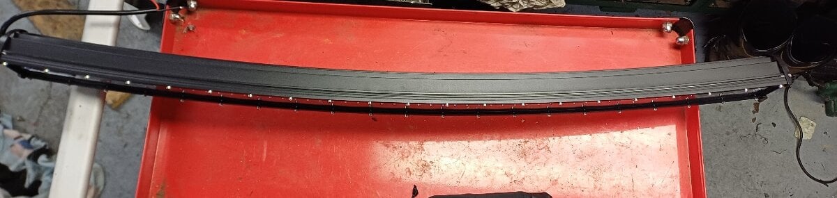 LED Bar 104cm světlo zahnuté