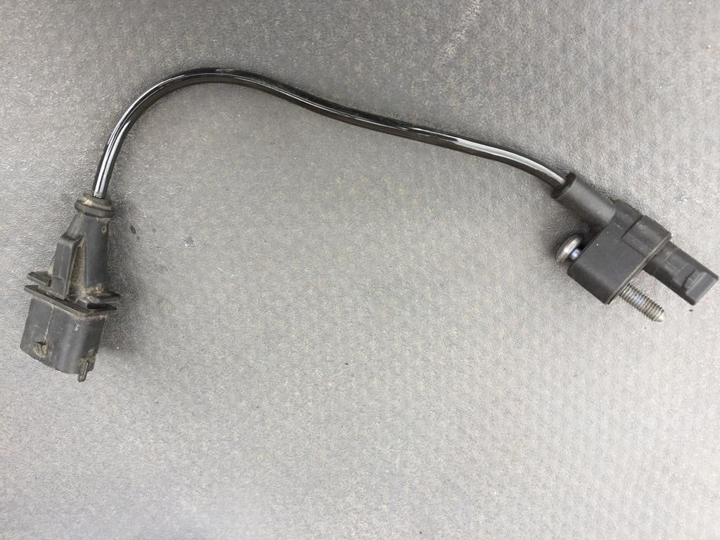 2.8 CRD Čidlo otáček Klikového hřídele