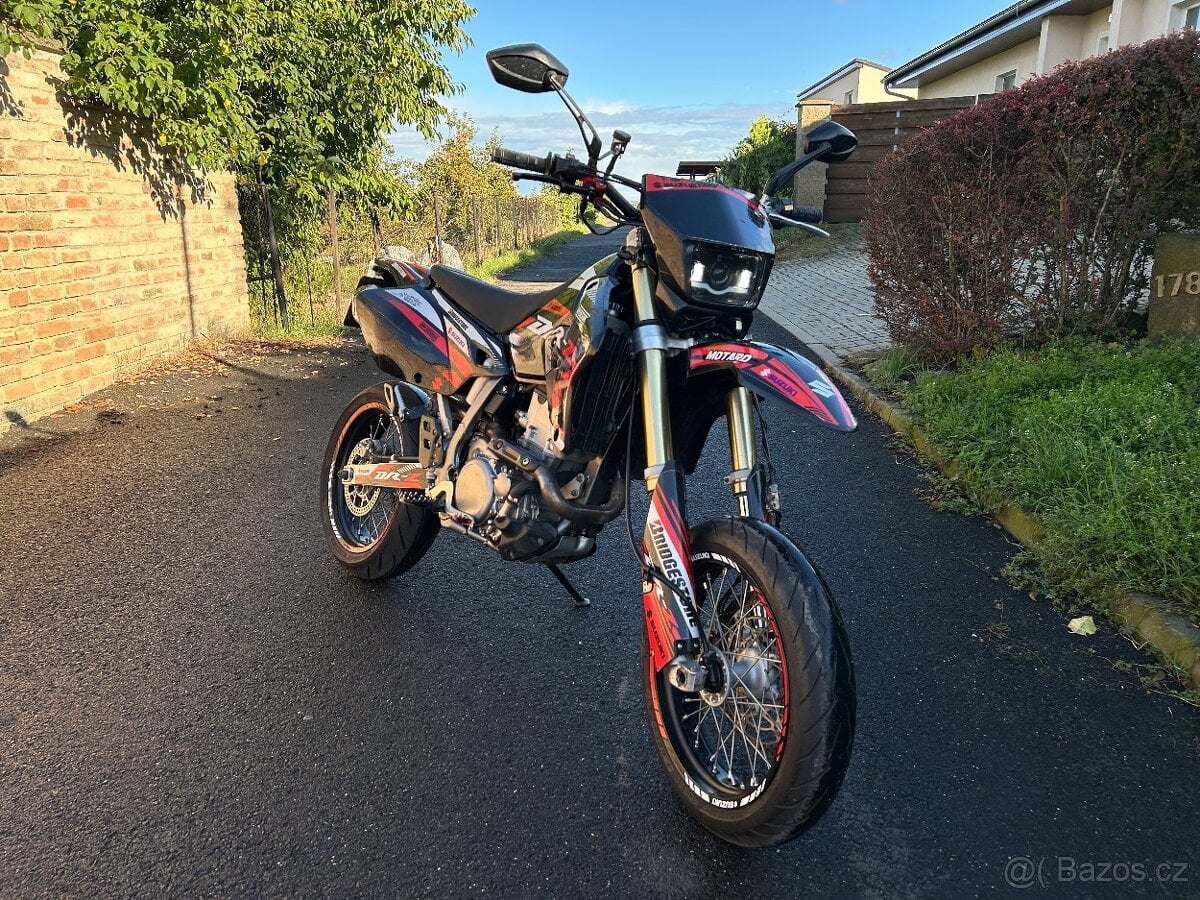Suzuki DR-Z 400 SM
