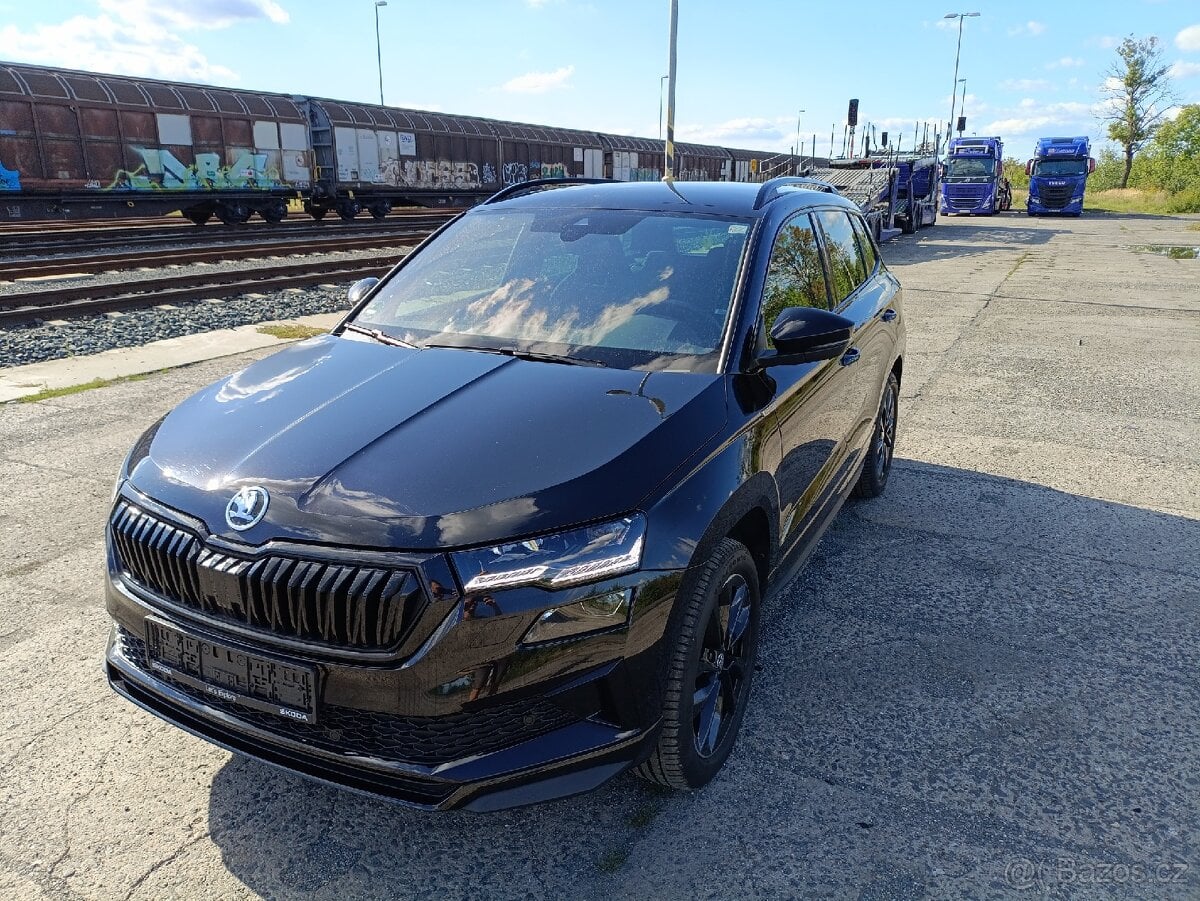 Škoda Karoq 2.0 TDI Sportline dsg 4x4 virtual, tažné