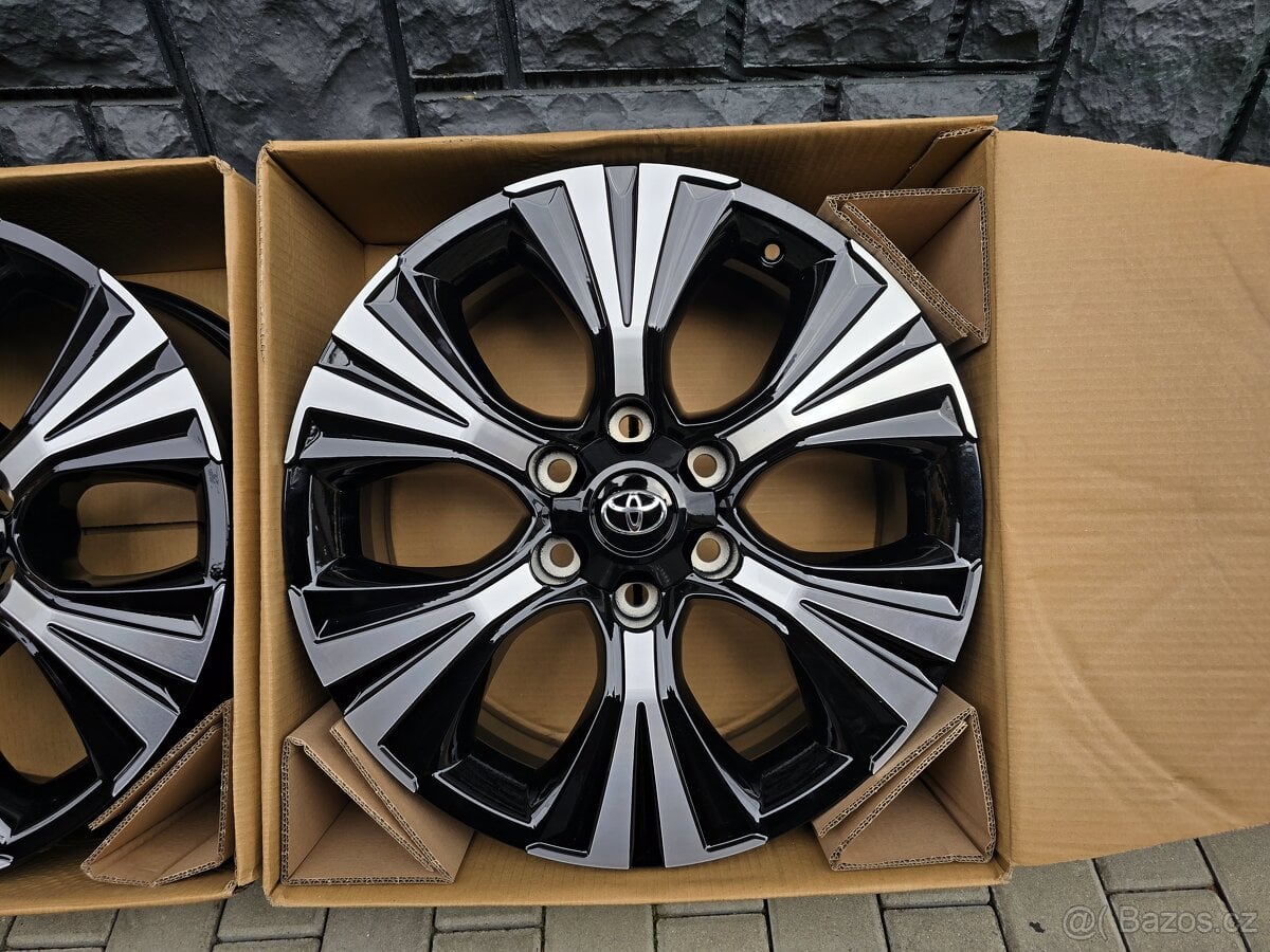 6x139.7 R19 Toyota Hilux Land Cruiser Nepoužite