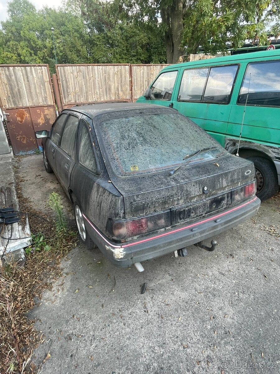 Ford Sierra 2.0 DOHC