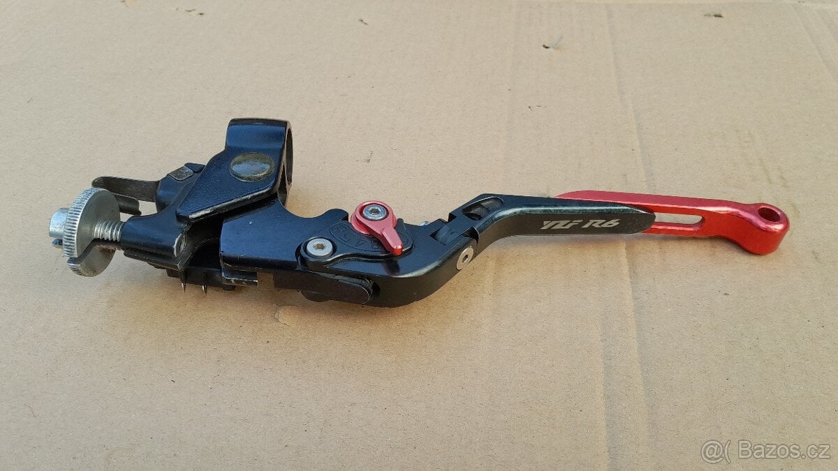 Spojková páka Yamaha R6 2004
