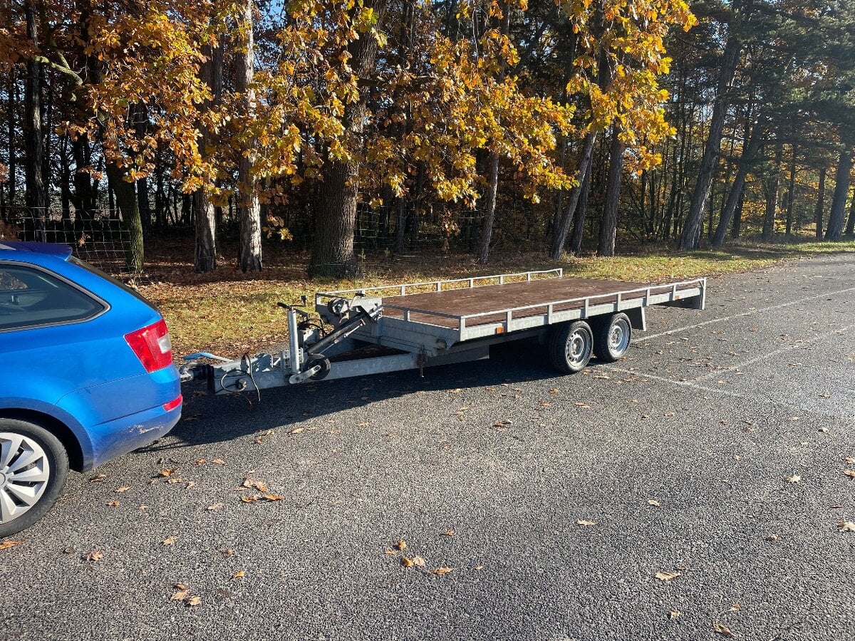 Univerzální podvalník SALLAS 2700 kg, 196x405 cm, sklopný